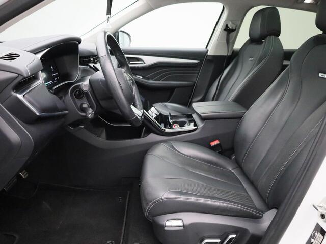 MG Marvel R Comfort 70 kWh | Climate Control / ECC | Open dak | Licht metalen velgen 19 inch | Cruise control | Navigatie | Lederen bekleding grijs | Stoelverwarming | LED koplampen | Park Distance Control voor en achter | Achteruitrijcamera | Dakrailing |