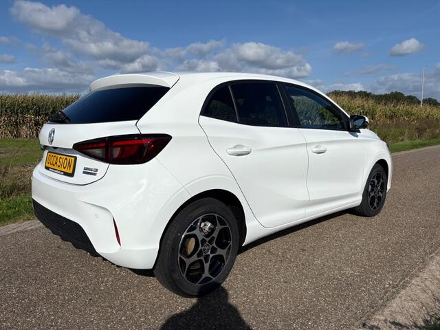 MG Overige MG3 HYBRID / LUXURY / NIEUW / VOLLE UITVOERING