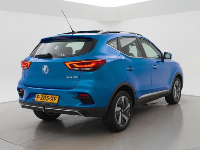 MG ZS EV 50 KWH LUXURY + SCHUIFDAK / LEDER / 360 CAMERA / ADAPTIVE CRUISE CONTROL