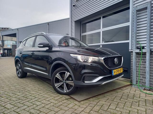 MG ZS EV Luxury 45 kWh - PANO - OPEN DAK - CAMERA - CARPLAY - ANDROID - STL VERW - NL AUTO