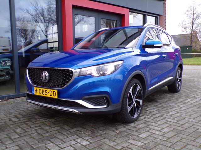 MG ZS EV Luxury 45 kWh Pano Apple Carplay 2000 euro subsidie!!!!