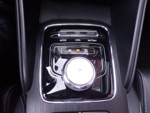 MG ZS EV Luxury 45 kWh Pano Apple Carplay 2000 euro subsidie!!!!