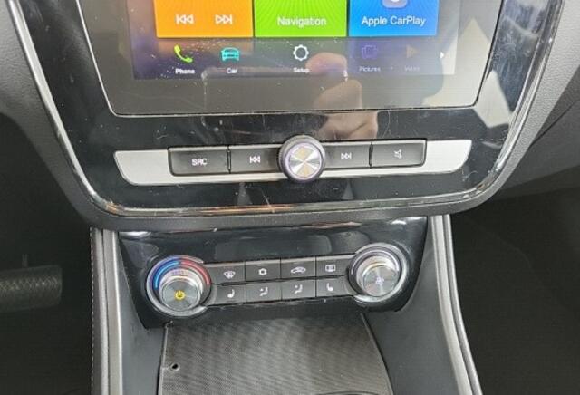 MG ZS EV Luxury 45 kWh (143 PK) 1e-Eig. Keurig-Onderh. BOVAG-Garantie. NL-Auto. Leer, Panoramadak, Navigatie/Apple-Carplay/Android-Auto, Adaptive-Cruisecontrol, Keyless-Entry/Start, Parkeersensoren, Achteruitrijcamera, DAB, Stoelverwarming, Lm-Velgen-17Inch, Li