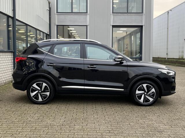 MG ZS EV Long Range Luxury 70 kWh ** NIEUWJAARSDEAL **
