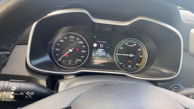 MG ZS EV Luxury 45 kWh BIJNA 2020 | 200 km actieradius | Leder | Panoramadak |