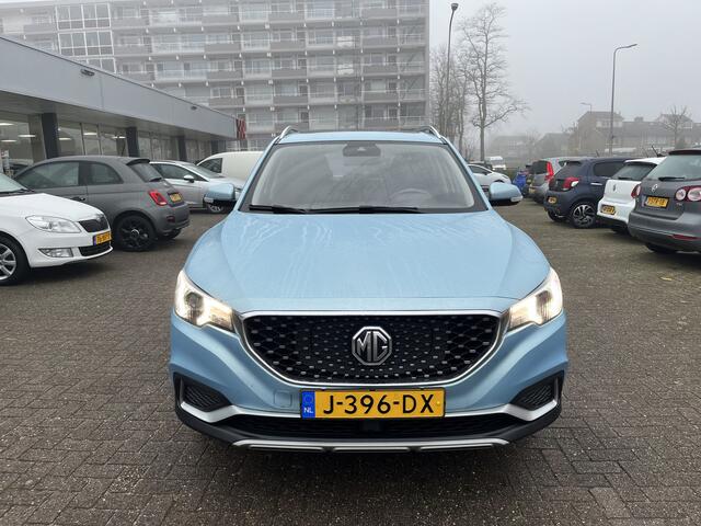 MG ZS EV Luxury 45 kWh Nap
