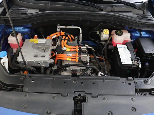 MG ZS EV Luxury 45 kWh | Trekhaak