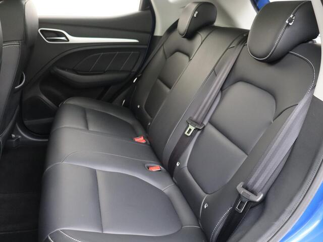 MG ZS EV Luxury 45 kWh | Trekhaak