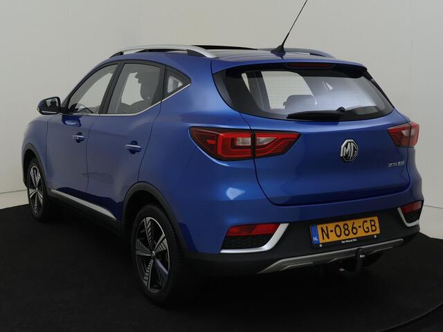MG ZS EV Luxury 45 kWh | Trekhaak