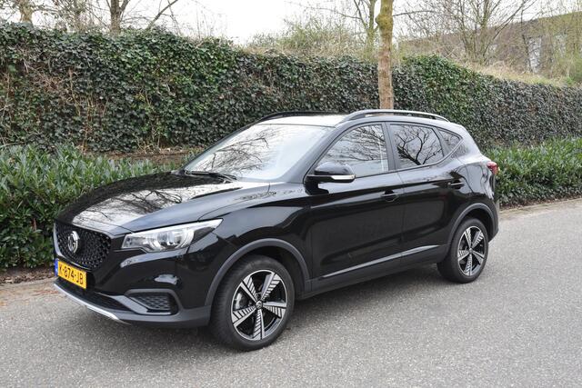 MG ZS EV Luxury 45 kWh | LEDER | PANORAMADAK| CARPLAY