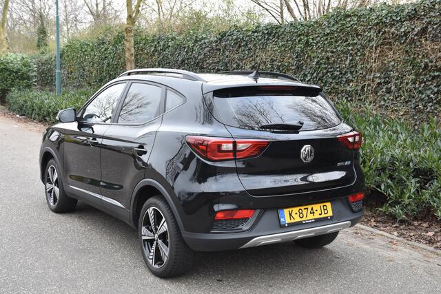 MG ZS EV Luxury 45 kWh | LEDER | PANORAMADAK| CARPLAY