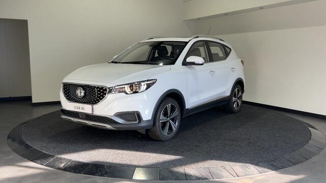 MG ZS EV Luxury 45 kWh | Lederen Bekleding | Camera |