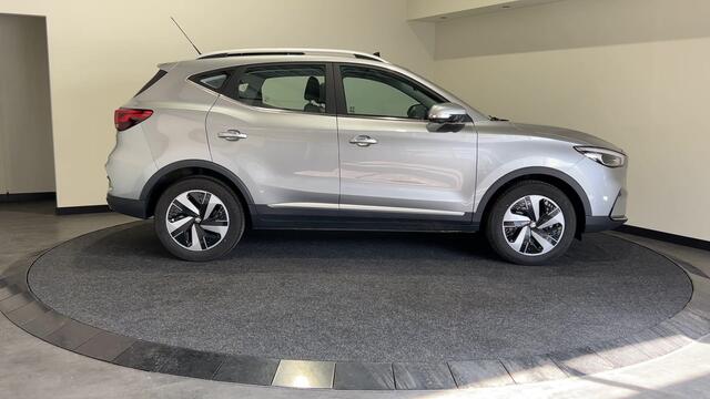 MG ZS EV Standard Range Luxury 50 kWh | Lederen bekleding | 360 graden camera | | SoH (batterijcheck) 98.97 % score!