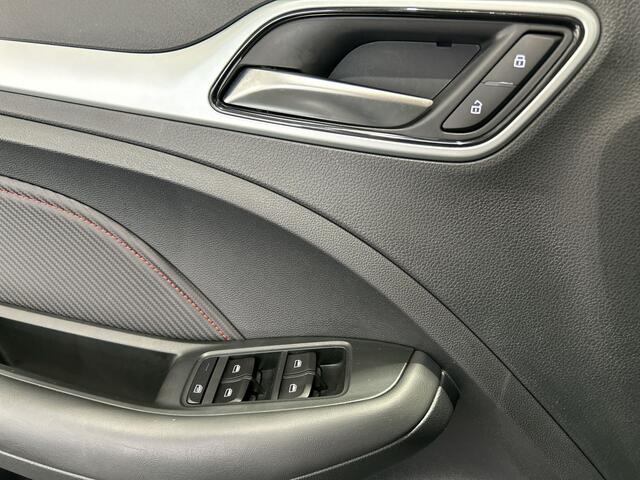 MG ZS EV Standard Range Luxury 50 kWh | Lederen bekleding | 360 graden camera | | SoH (batterijcheck) 98.97 % score!