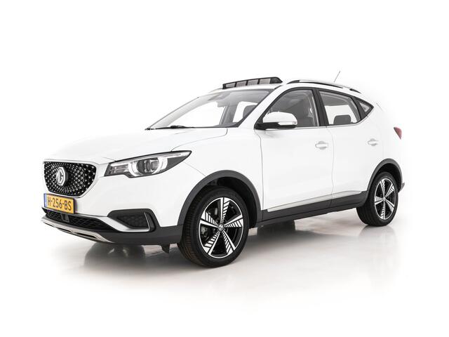 MG ZS EV Luxury 45 kWh (INCL-BTW) *PANO | FULL-LEATHER | CCS-FASTLOADER | KEYLESS | NAVI-FULLMAP | ADAPTIVE-CRUISE | CAMERA | HEATED-SEATS | CARPLAY | BLIS | LANE-ASSIST | SPORT-SEATS | 17"ALU*