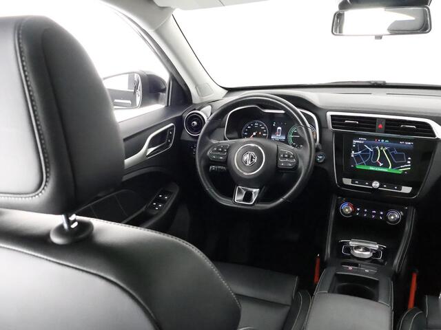 MG ZS EV LUXERY 45 kWh ACCU 89 % !! BIJNA 2020.PANODAK.KEYLESS.1e EIG. CARPLAY NAVI. GARANTIE TOT 2 JAAR*