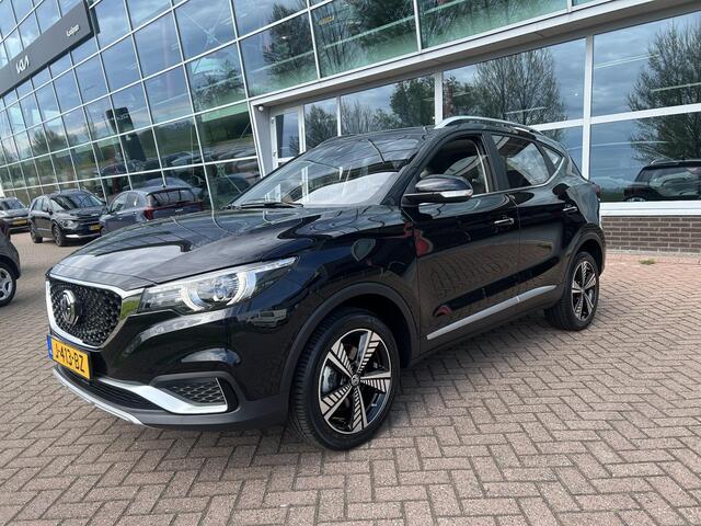 MG ZS EV Luxury 45 kWh Leder | Keyless | Leuke auto!