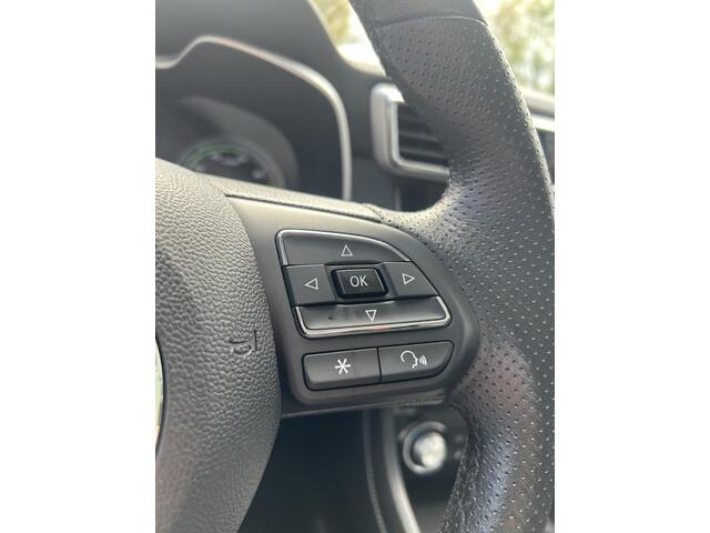 MG ZS EV Luxury 45 kWh Leder | Keyless | Leuke auto!