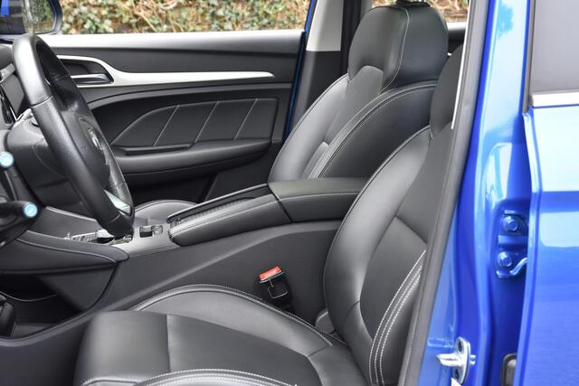 MG ZS EV Luxury 45 kWh | LEDER | PANORAMADAK| CARPLAY