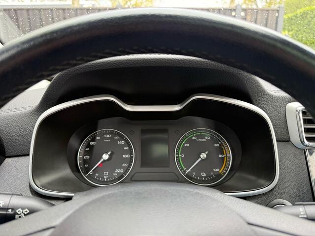 MG ZS EV Luxury 45 kWh 12 MND garantie