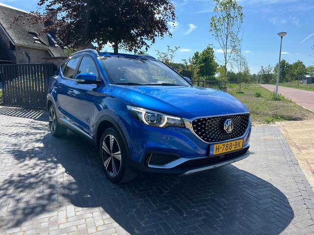 MG ZS MG EV Luxury 45 kWh | Panorama dak | Apple-Carplay |