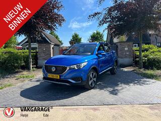 mg-zs-mg-ev-luxury-45-kwh--panoram