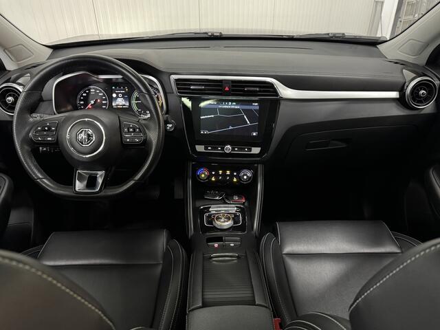MG ZS EV Luxury 45 kWh SCHUIFDAK KEY-LESS LEER CAMERA CARPLAY PDC LMV PANODAK