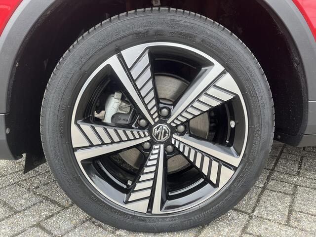 MG ZS MG EV Luxury 45 kWh | Apple Carplay & Android Auto | Elektrisch Schuifkanteldak | Rijklaarprijs