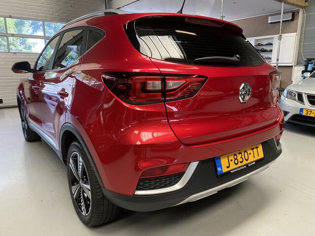 MG ZS MG EV Luxury 45 kWh Adaptive Cruise, Leder, Pano