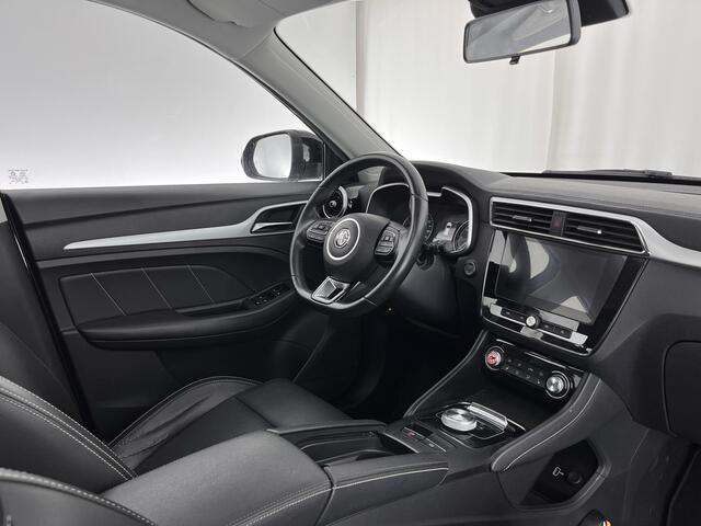 MG ZS EV Luxury 45 kWh (INCL-BTW) *PANO | FULL-LEATHER | CCS-FASTLOADER | KEYLESS | NAVI-FULLMAP | ADAPTIVE-CRUISE | CAMERA | HEATED-SPORTSEATS | CARPLAY | BLINDSPOT | DAB | LANE-ASSIST | 17"ALU*