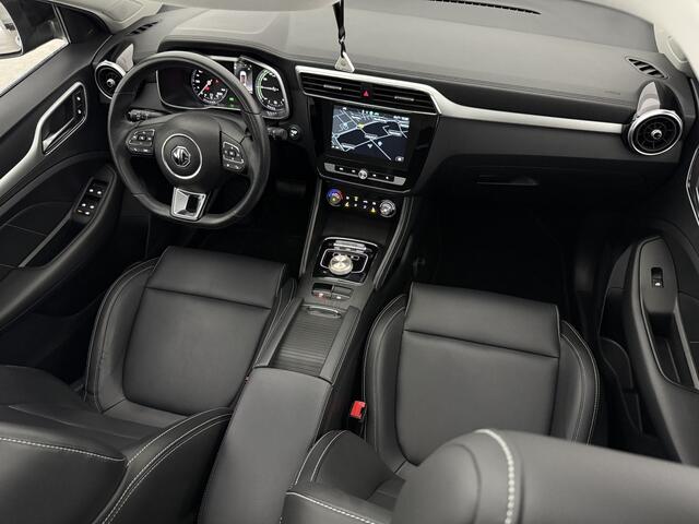 MG ZS EV Luxury 45 kWh Elektrisch Pano Camera Carplay LED Leder Clima Cruise Navi PDC 17"LMV