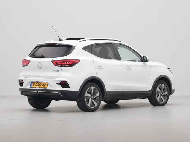 MG ZS EV Standard Range Luxury 50 kWh Navigatie 360 Camera Panoramadak Acc Pdc 310