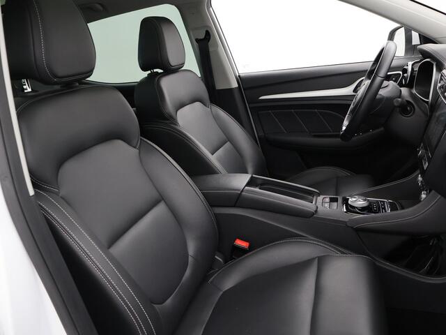 MG ZS MG EV LUXURY 45 kWh + PANORAMA | LEDER | CAMERA | ADAPTIVE CRUISE | STOELVERWARMING