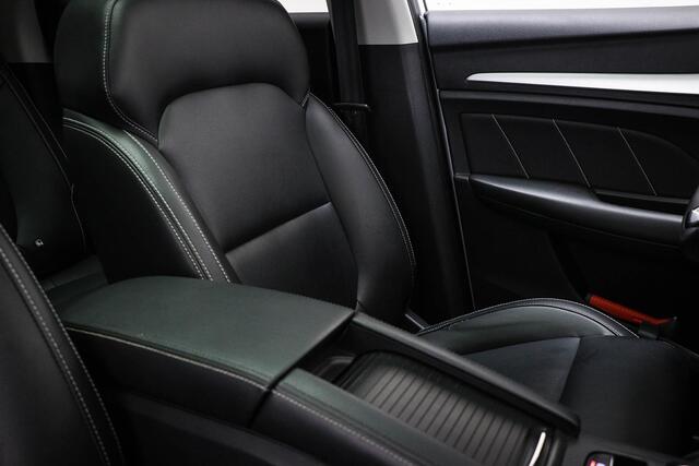 MG ZS MG EV Luxury 45 kWh | PANORAMADAK | STOELVERWARMING | APPLE | CAMERA