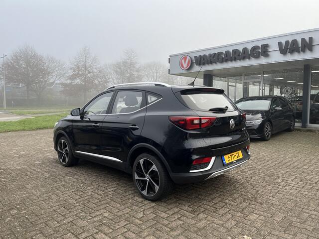 MG ZS MG EV Luxury 45 kWh Pano Automaat Navi Cruise Lmv Pdc Acamera Nap Dealer onderhouden