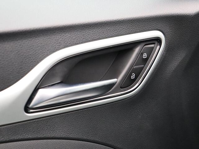 MG ZS MG EV EV Long Range Luxury 70 kWh | Trekhaak | Te openen Schuif/Kanteldak | 360 graden camera | Dodehoek detectie | Adaptive cruisecontrol |