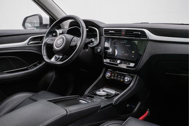 MG ZS MG EV Luxury 45 kWh Panoramadak/ Leer/ Stoelverwarming/ Adapt. cruise/ Camera/ Carplay