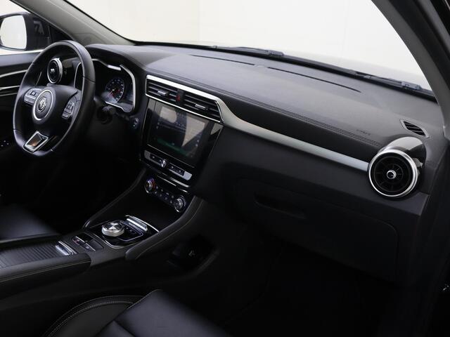 MG ZS MG EV Luxury 45 kWh 1e eig. / Panoramadak / Apple carplay / Camera