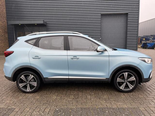 MG ZS EV Luxury 45kWh