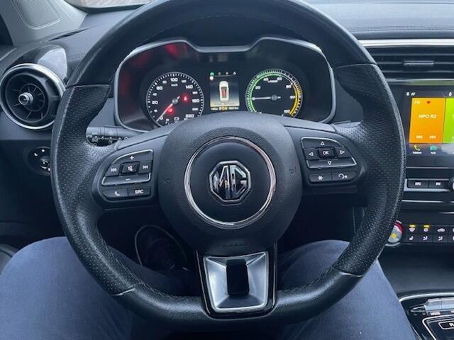 MG ZS EV Luxury 45kWh