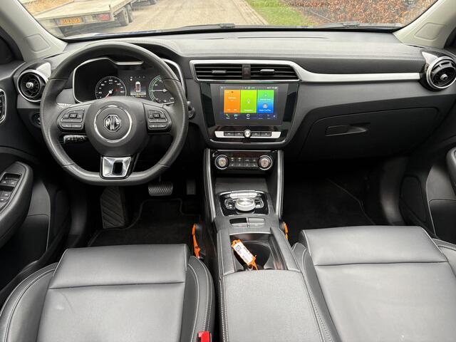 MG ZS MG EV Luxury 45 kWh / AUTOMAAT / PANORAMADAK / NAVI / 96dkm! NAP!