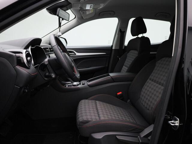MG ZS Standard Range 51 kWh Comfort Climate Control / ECC | Cruise control Standaard | Navigatie | Stoelverwarming | LED koplampen | Park Distance Control achter | Achteruitrijcamera | Dakrailing |