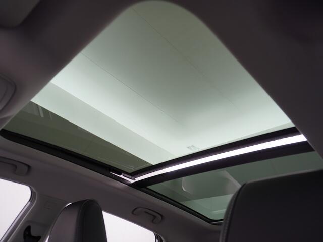 MG ZS AUT. EV Leder Pano-dak Adaptive-Cruise Apple Carplay Android Luxury Navi Camera Airco DAB+ EV45kWh Connected-Services Elec.Stoel+Verwarmd Keyless Lane/Speed Assist Bluetooth Led ESP BAS ASR Botswaarsch.Systeem Bordherkenning Lmv Pdc 3 fase laden