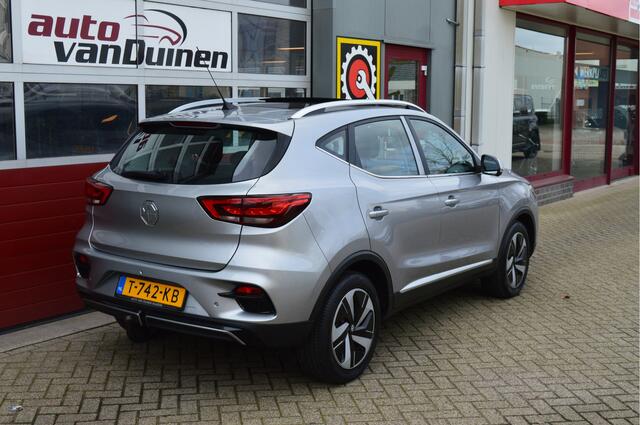 MG ZS MG EV EV Long Range Luxury 70 kWh O.a: Afn. Haak, Clima, Pano, PDC, Camera, Cruise, Etc. All-in prijs!