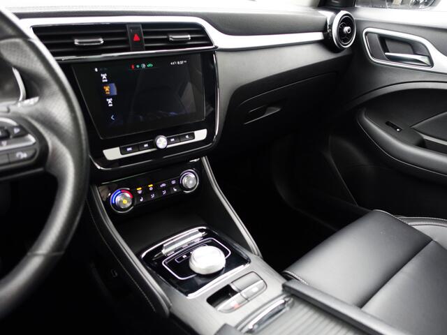 MG ZS MG EV Luxury 45 kWh Aut- SOH 94%, Dealer Onderhouden, Fabrieksgarantie, Panoramadak, Leder Interieur