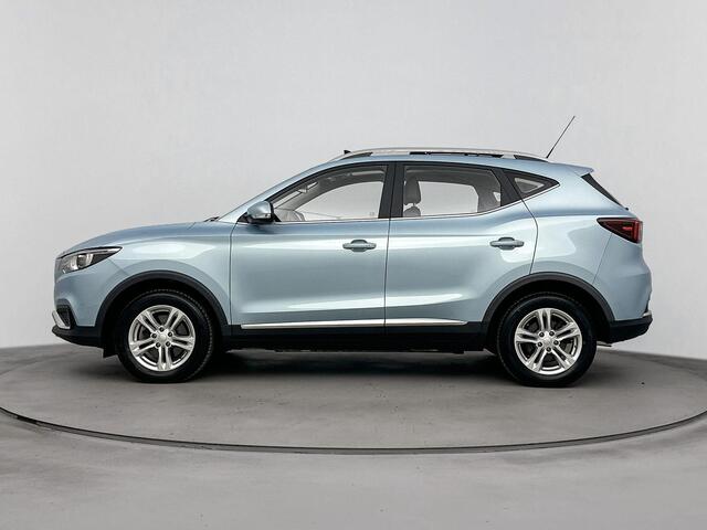 MG ZS MG EV Luxury 45 kWh 143PK | Trekhaak | Schuif-/Kanteldak | Adaptieve Cruise Control | All Season Banden | Stoelverwarming | Apple CarPlay & Android Auto