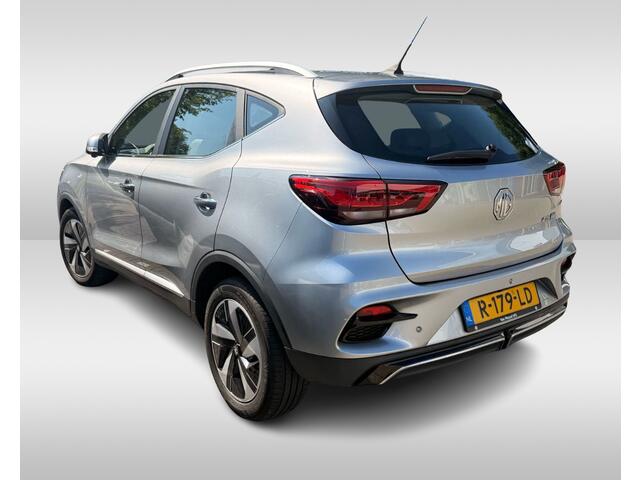 MG ZS MG EV EV Long Range Luxury 70 kWh / Panoramadak / Camera / Leder / CarPlay / Keyless / 17'' / Stoelverwarming / Dodehoek / DAB / ACC