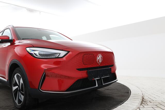 MG ZS MG EV EV Long Range Luxury 70 kWh Panorama, 360 camera, Apple carplay!