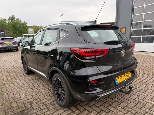 MG ZS MG EV LONG RANGE LUXURY 70 kWh Trekhaak | Open dak | Leder | 360 Camera