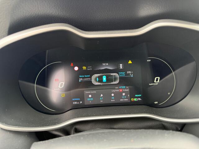 MG ZS MG EV LONG RANGE LUXURY 70 kWh Trekhaak | Open dak | Leder | 360 Camera